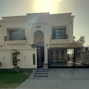 DHAM-1 KANAL SECTOR H BRAND NEW HOUSE