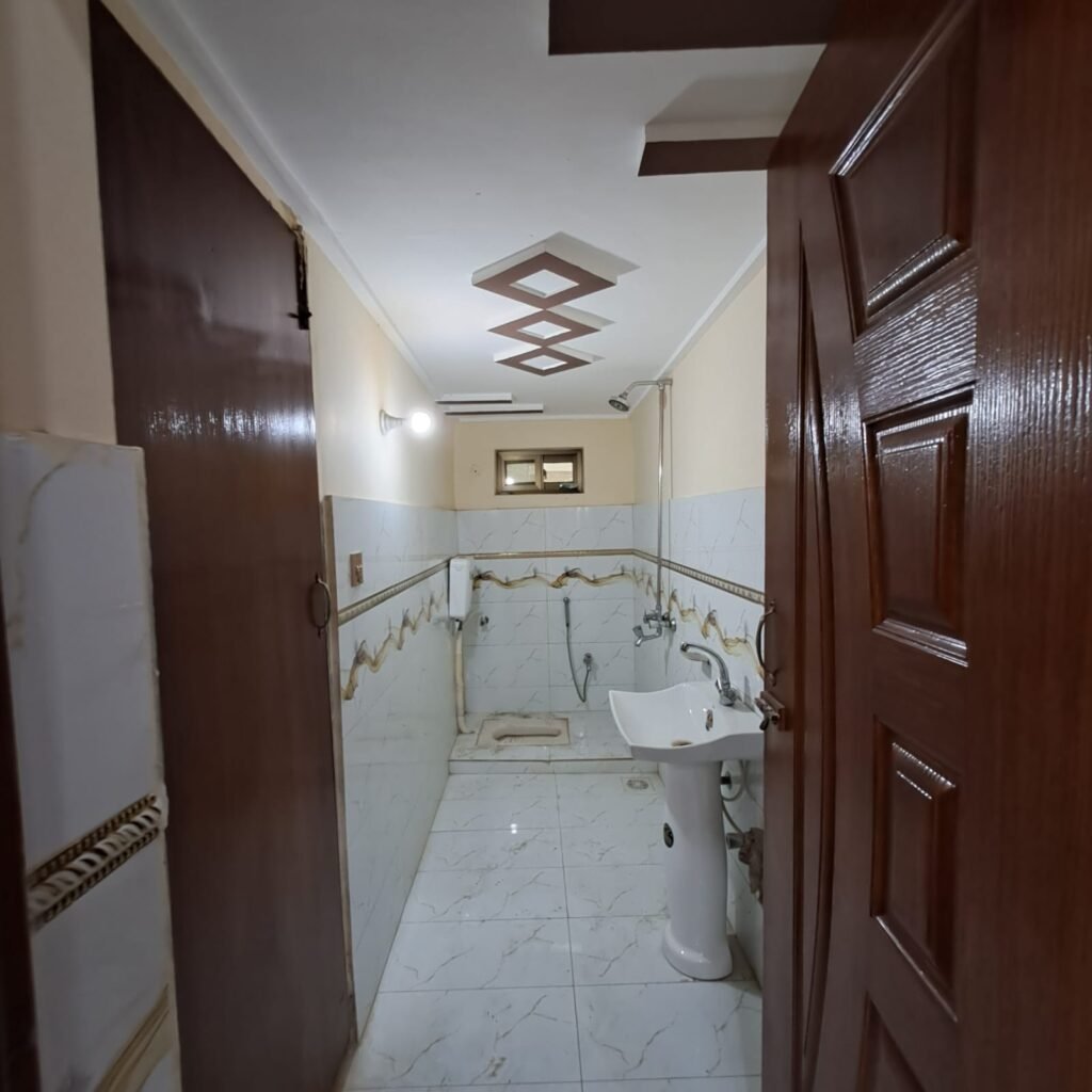 1000145468 1024x1024