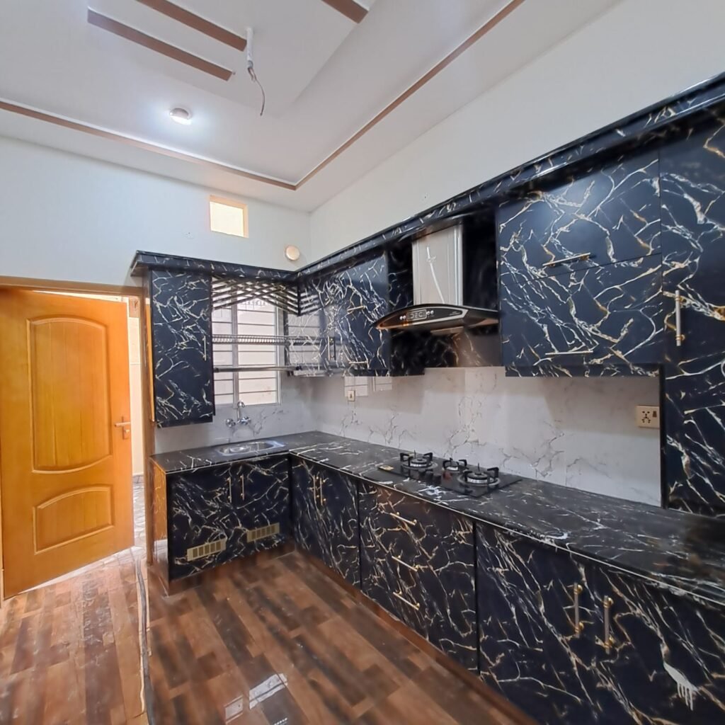 1000147413 1024x1024