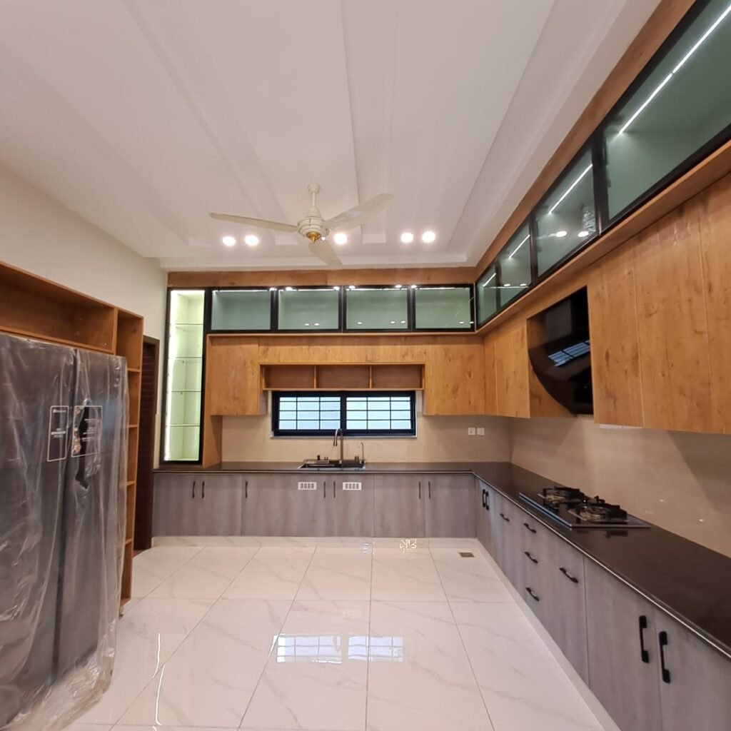 1000149006 1024x1024