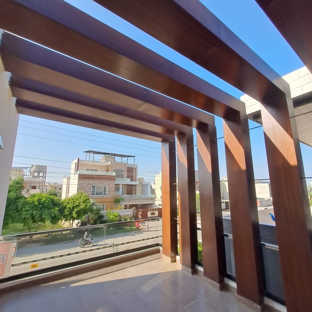 1000149018 1024x1024