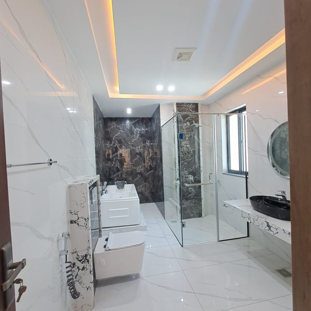 1000149036 1024x1024