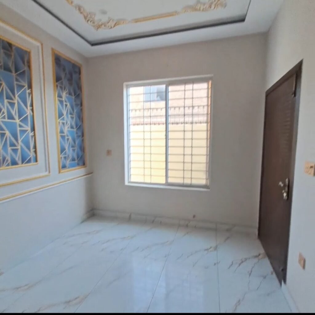 1000149671 1024x1024