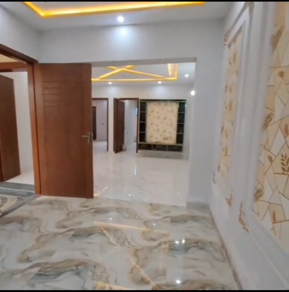 1000152698 1012x1024