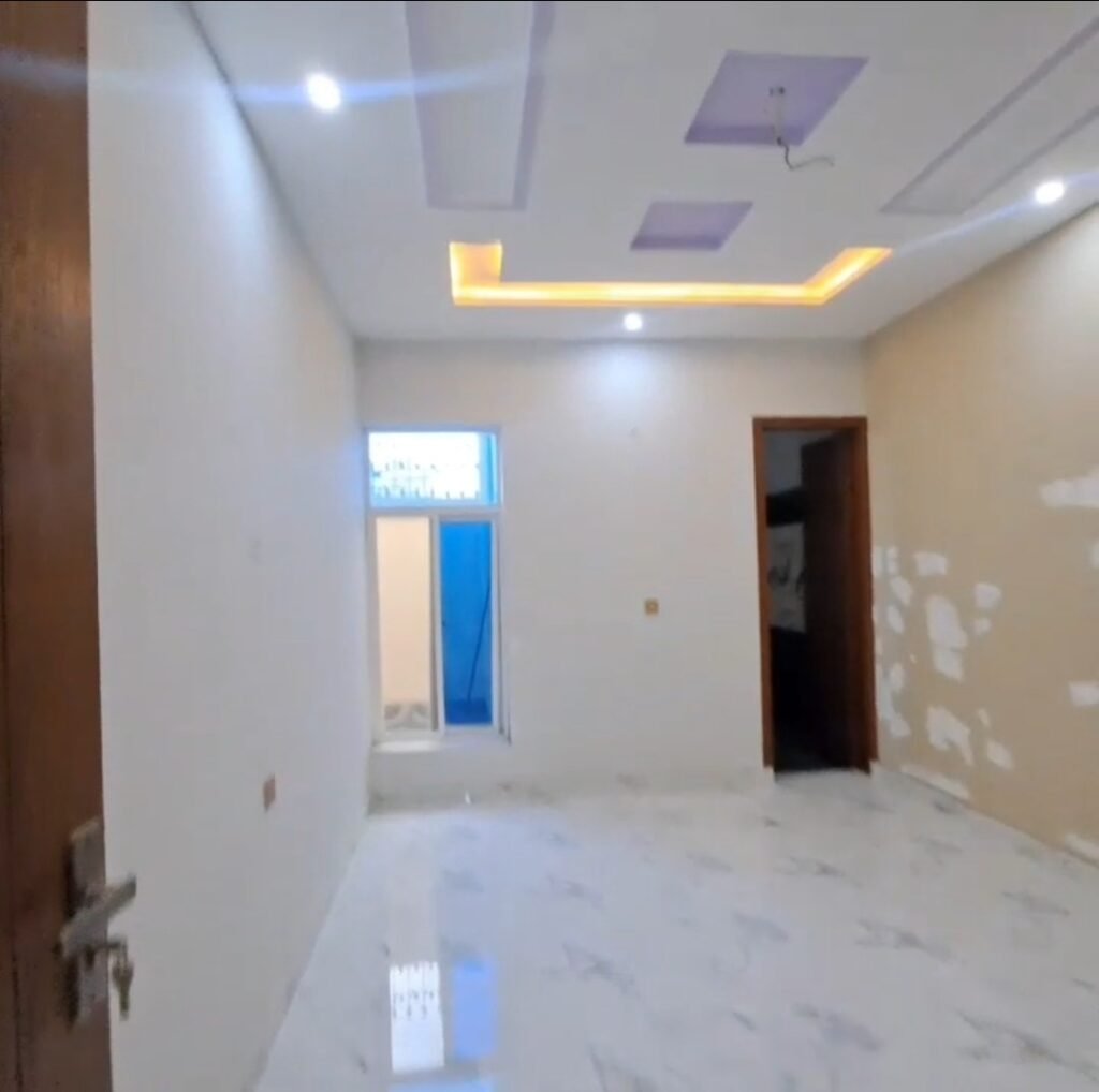 1000152699 1024x1018