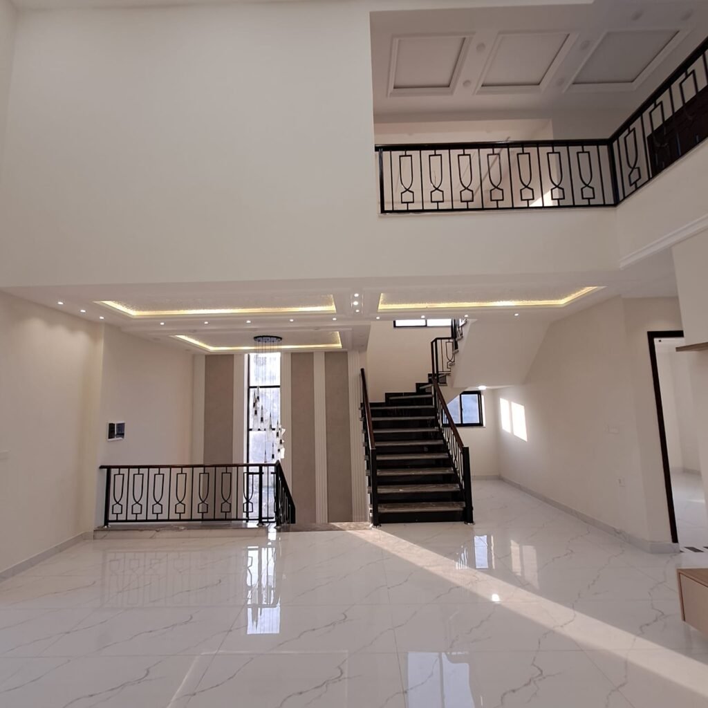 1000152876 1024x1024