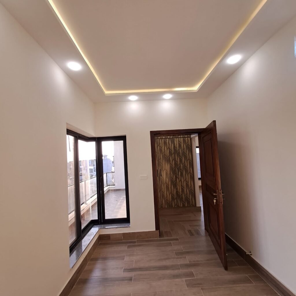 1000152899 1024x1024