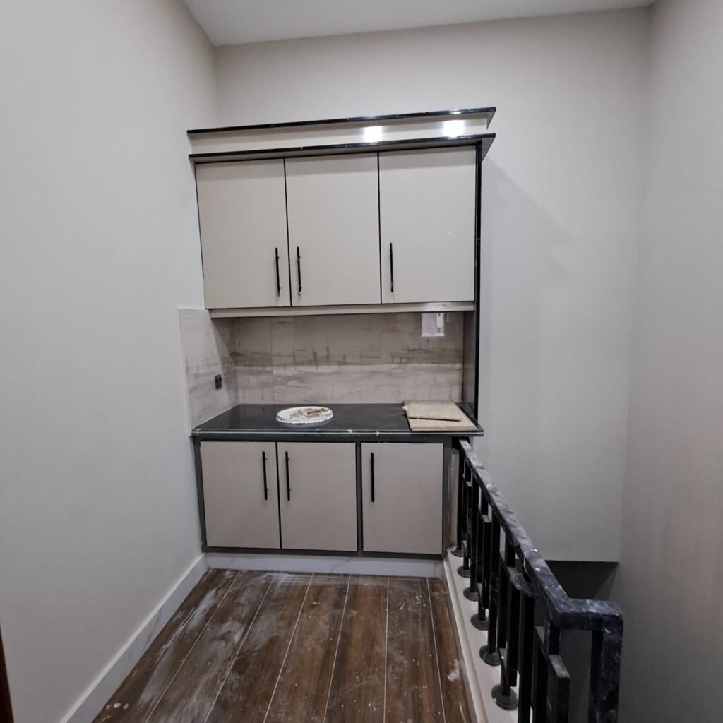 1000152946 1024x1024