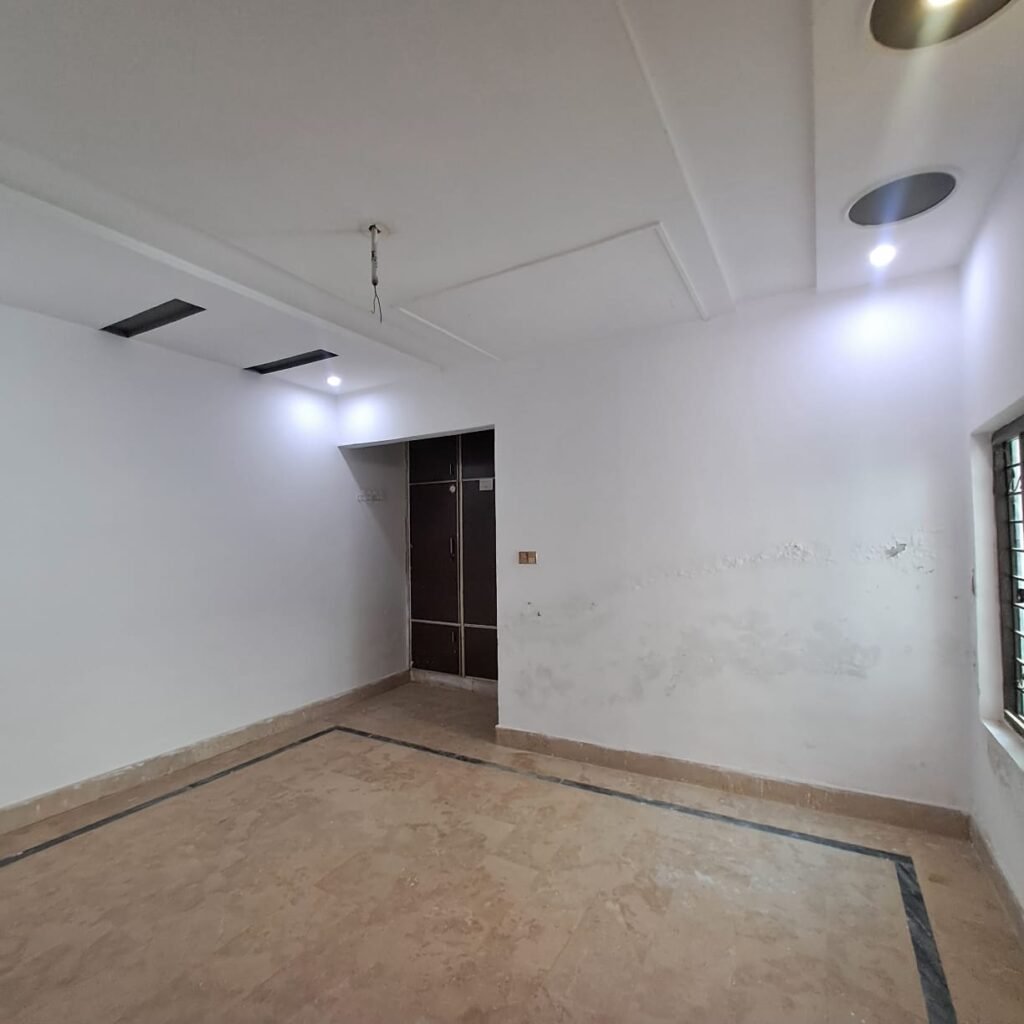 1000154870 1024x1024