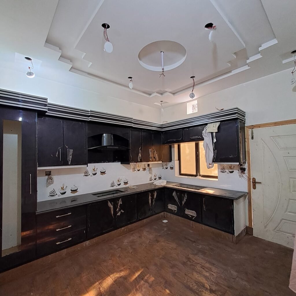 1000155322 1024x1024