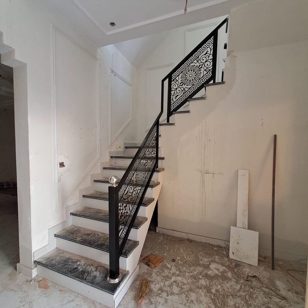 1000155331 1024x1024