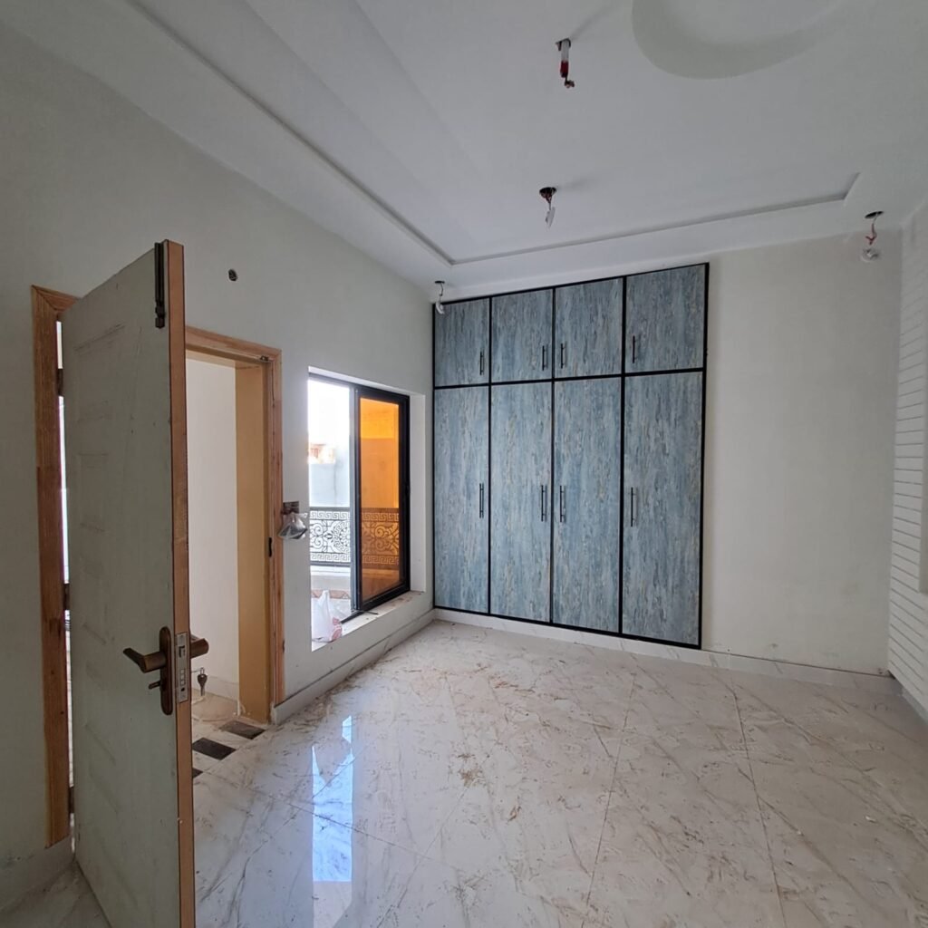 1000155343 1024x1024