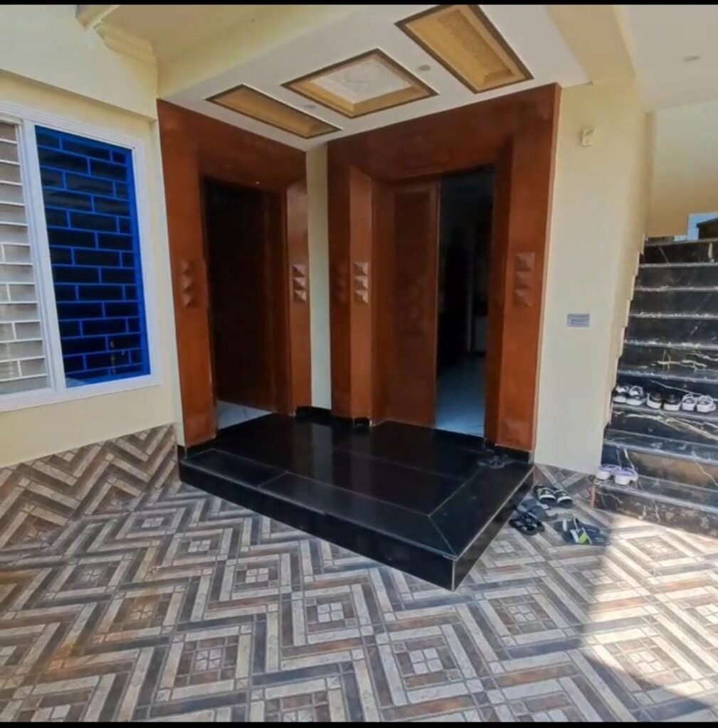 a05e17d1 1737 45ed 9b28 57328105cac2 1009x1024