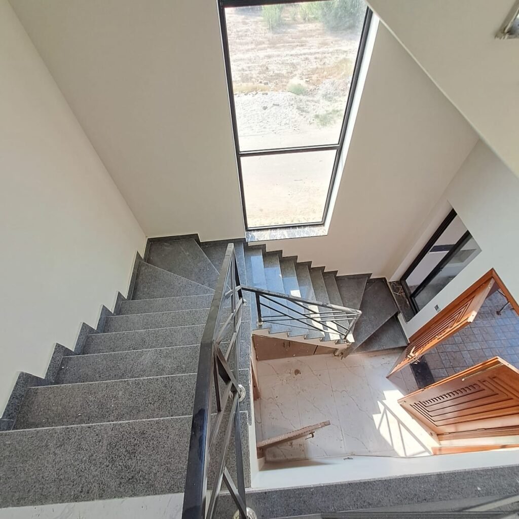 1000176360 1024x1024