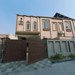 "5 Marla Double Storey House for Sale on MPS Road Multan – Modern design, spacious interiors, car porch, and prime residential location near main road."
