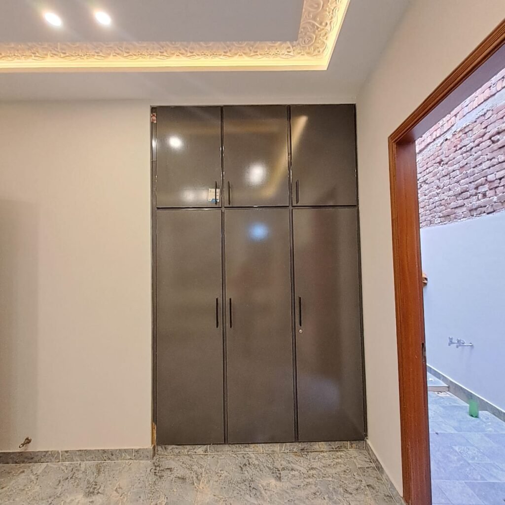 1000208753 1024x1024