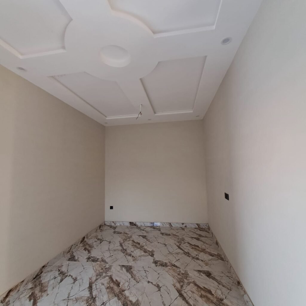 1000220690 1024x1024