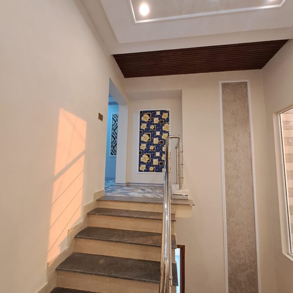 1000221850 1024x1024