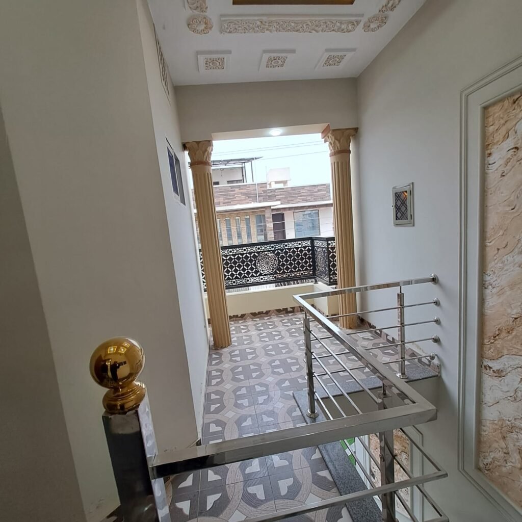 1000267439 1024x1024