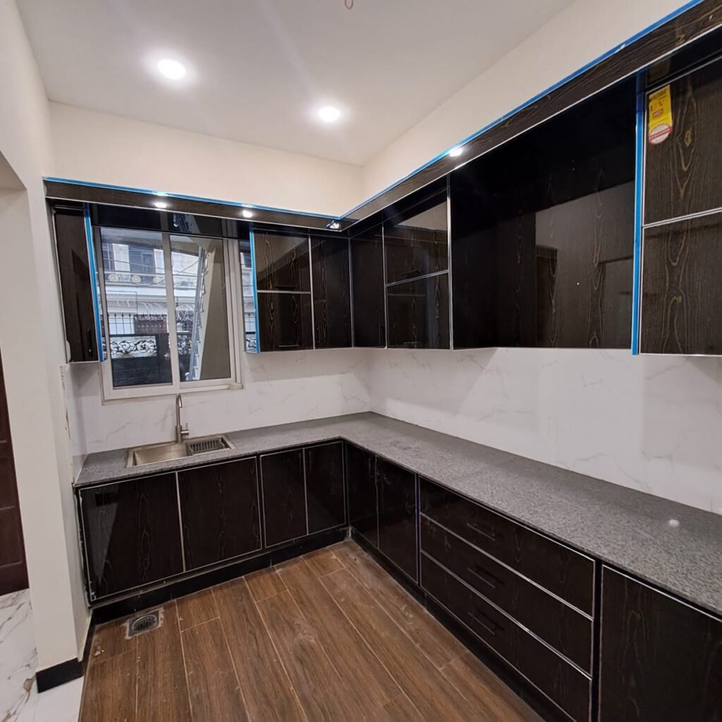 1000269910 1024x1024