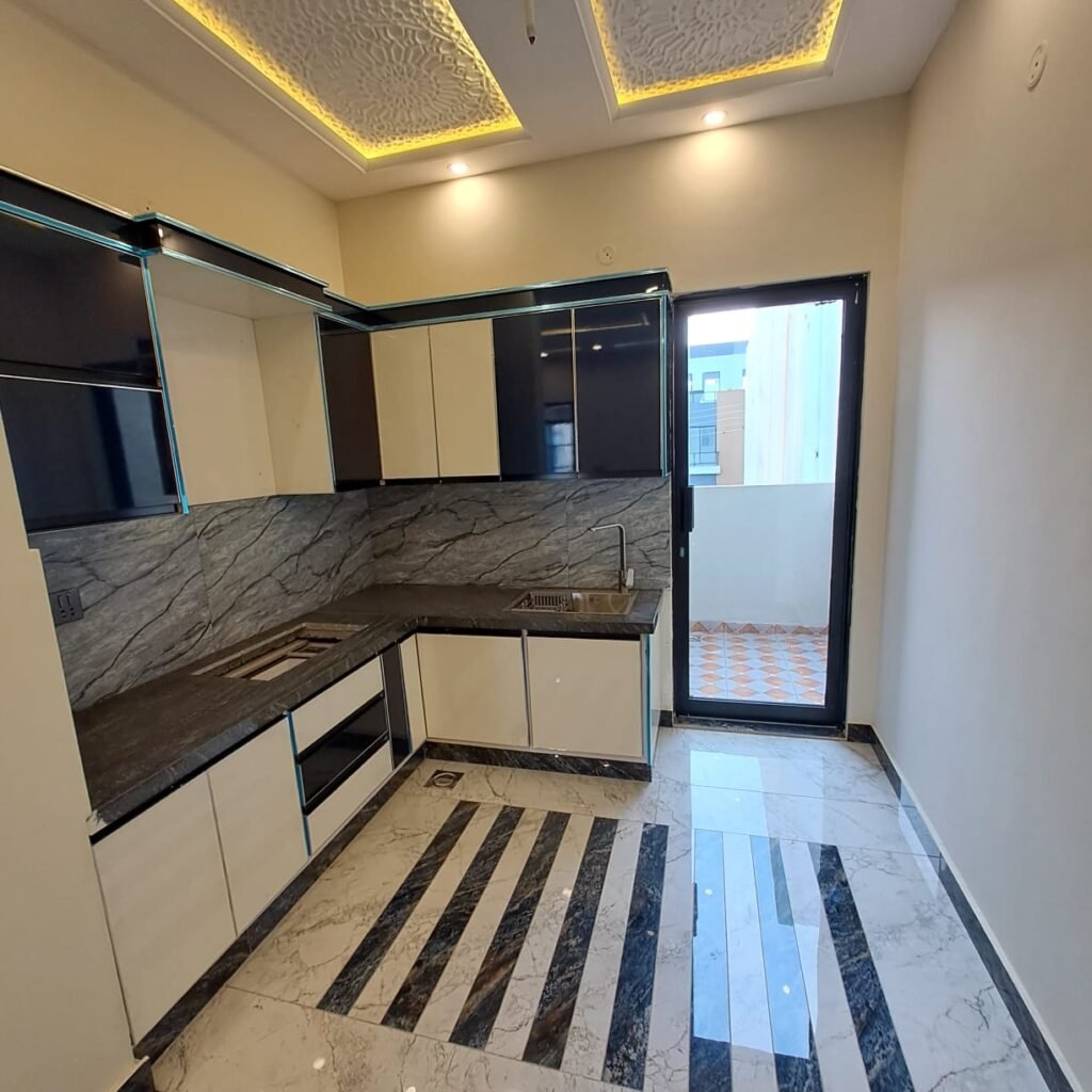 1000272763 1024x1024