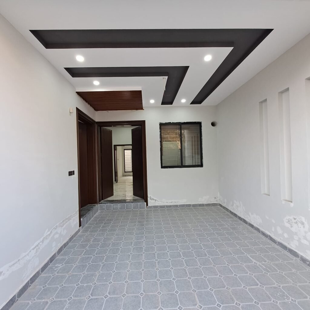 1000283343 1024x1024