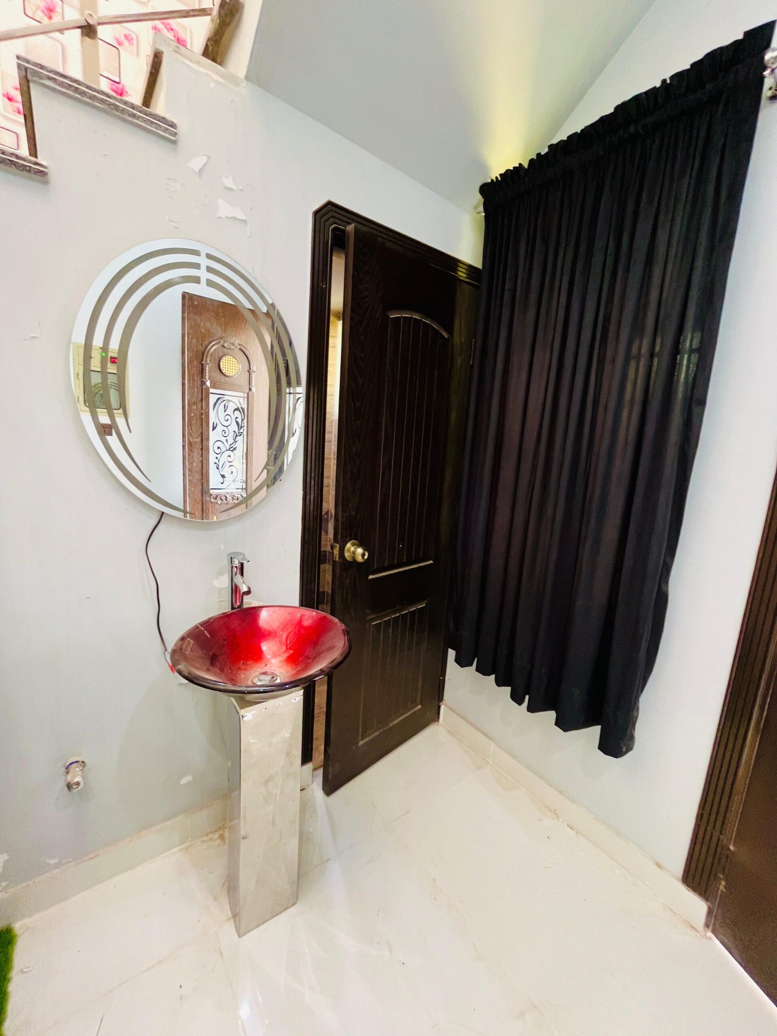 10 Marla Double Storey House for Sale – Model Town, Multan