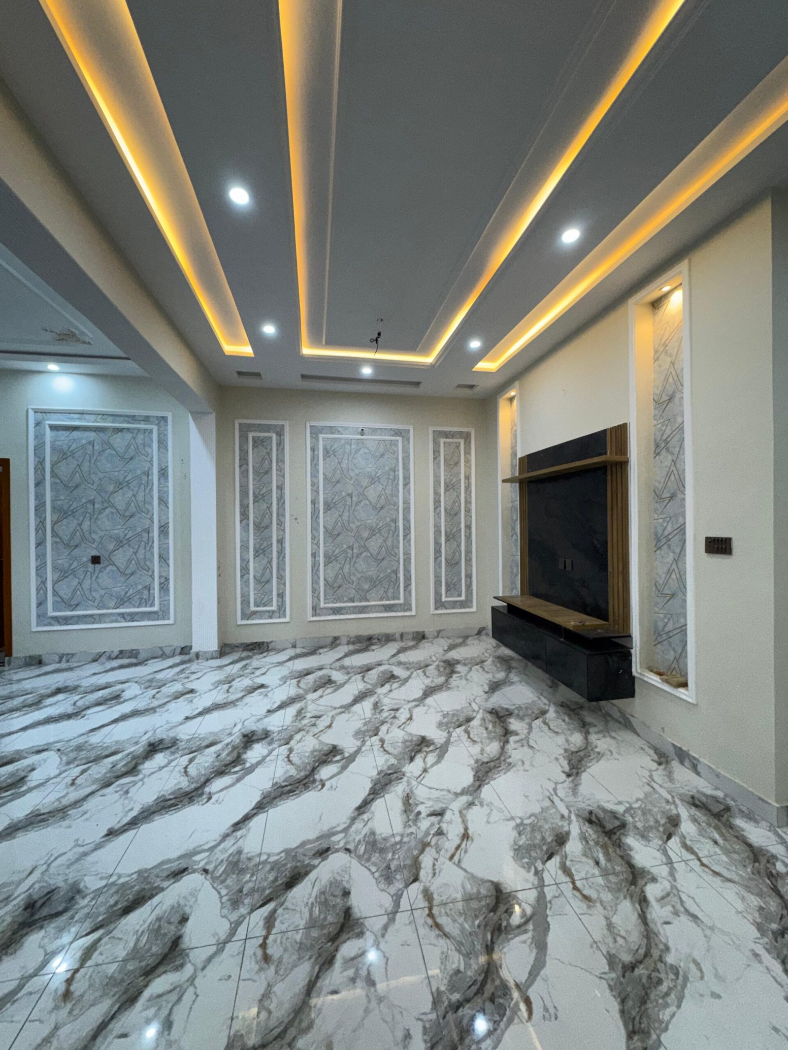 6 Marla Double Storey Corner House for Sale – Model Town T Chowk, Allama Iqbal Street, Multan in Model Town, Multan photo 4