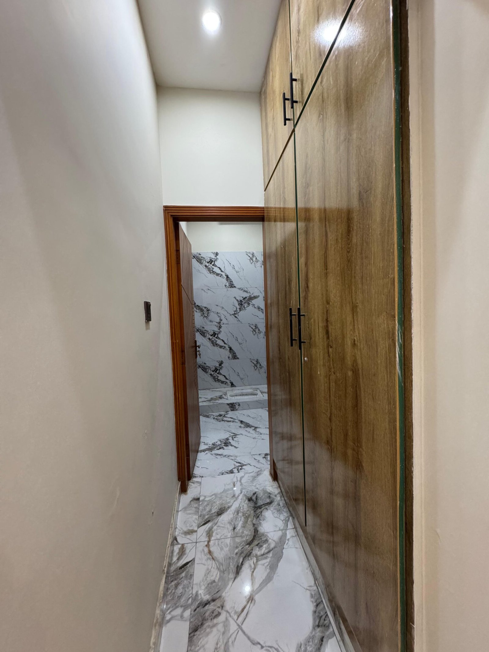 6 Marla Double Storey Corner House for Sale – Model Town T Chowk, Allama Iqbal Street, Multan in Model Town, Multan photo 9
