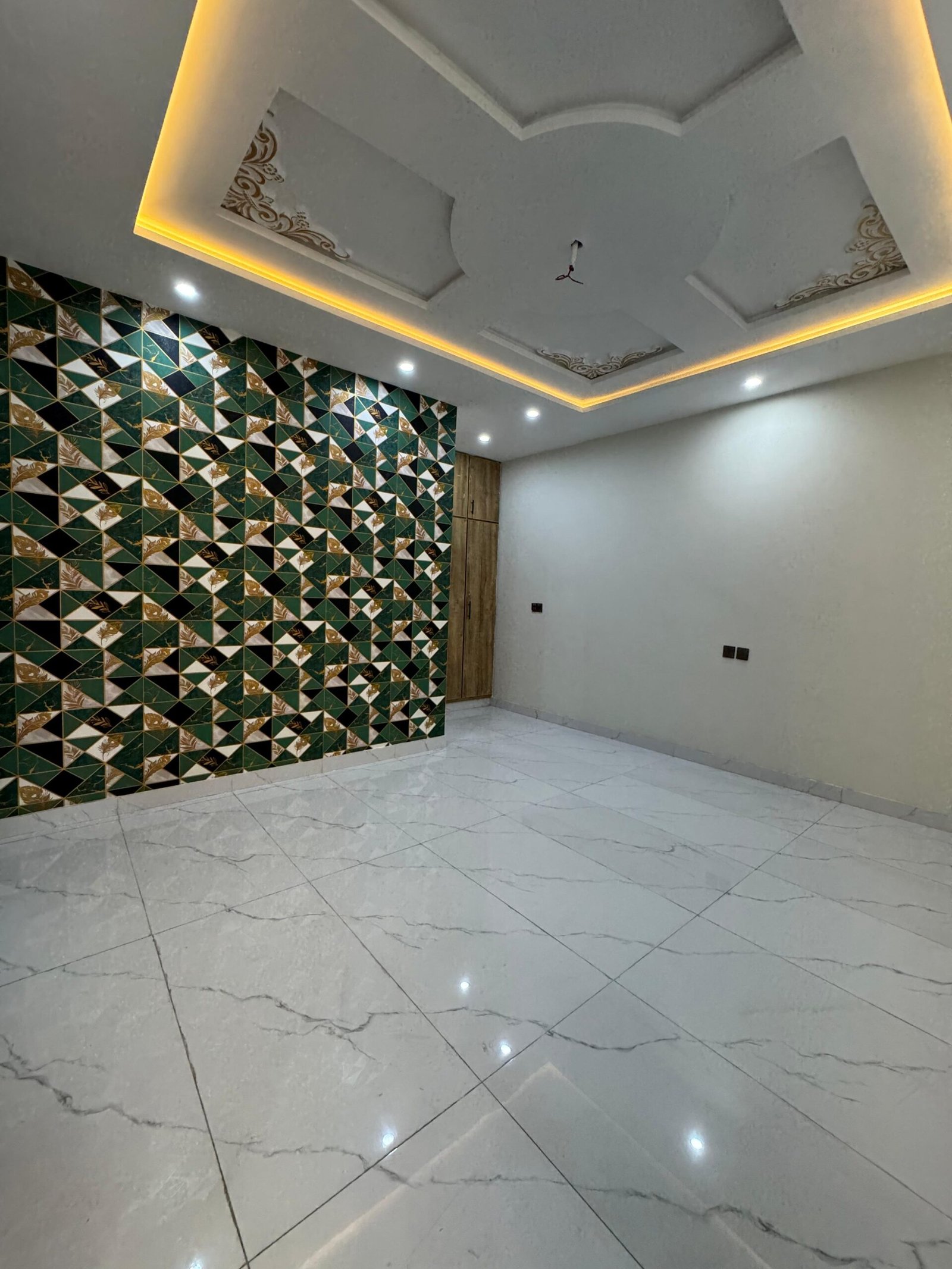 6 Marla Double Storey Corner House for Sale – Model Town T Chowk, Allama Iqbal Street, Multan in Model Town, Multan photo 15