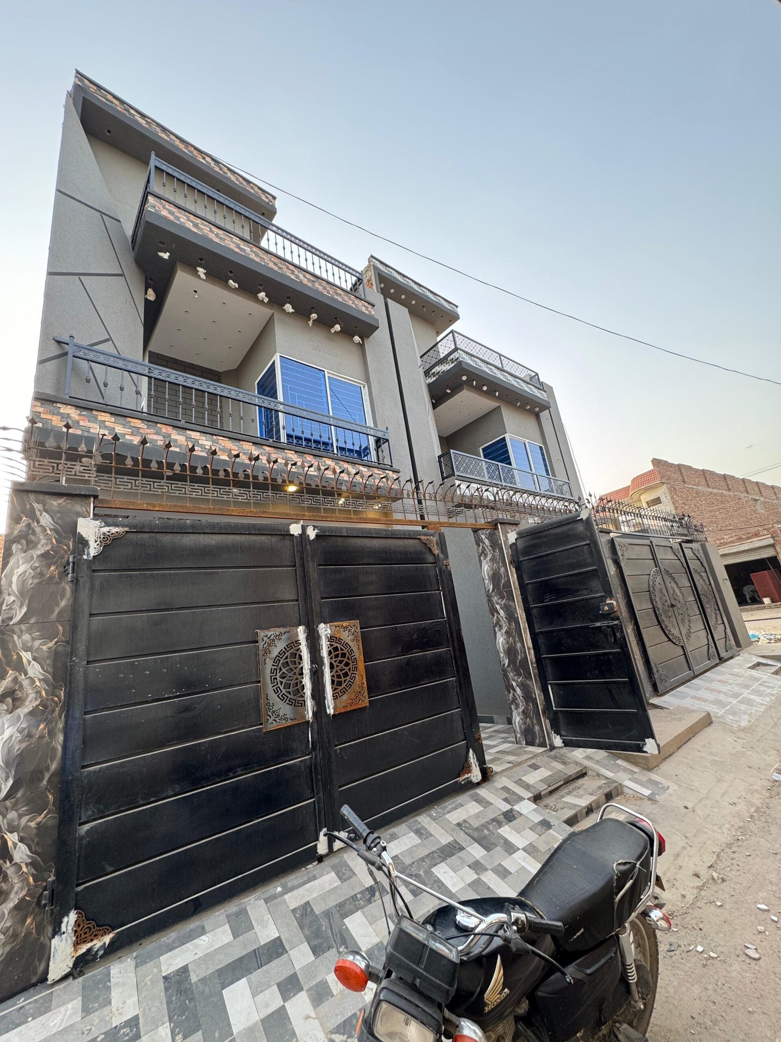4.5 Marla Double Storey House for Sale – Zakriya Town, Multan