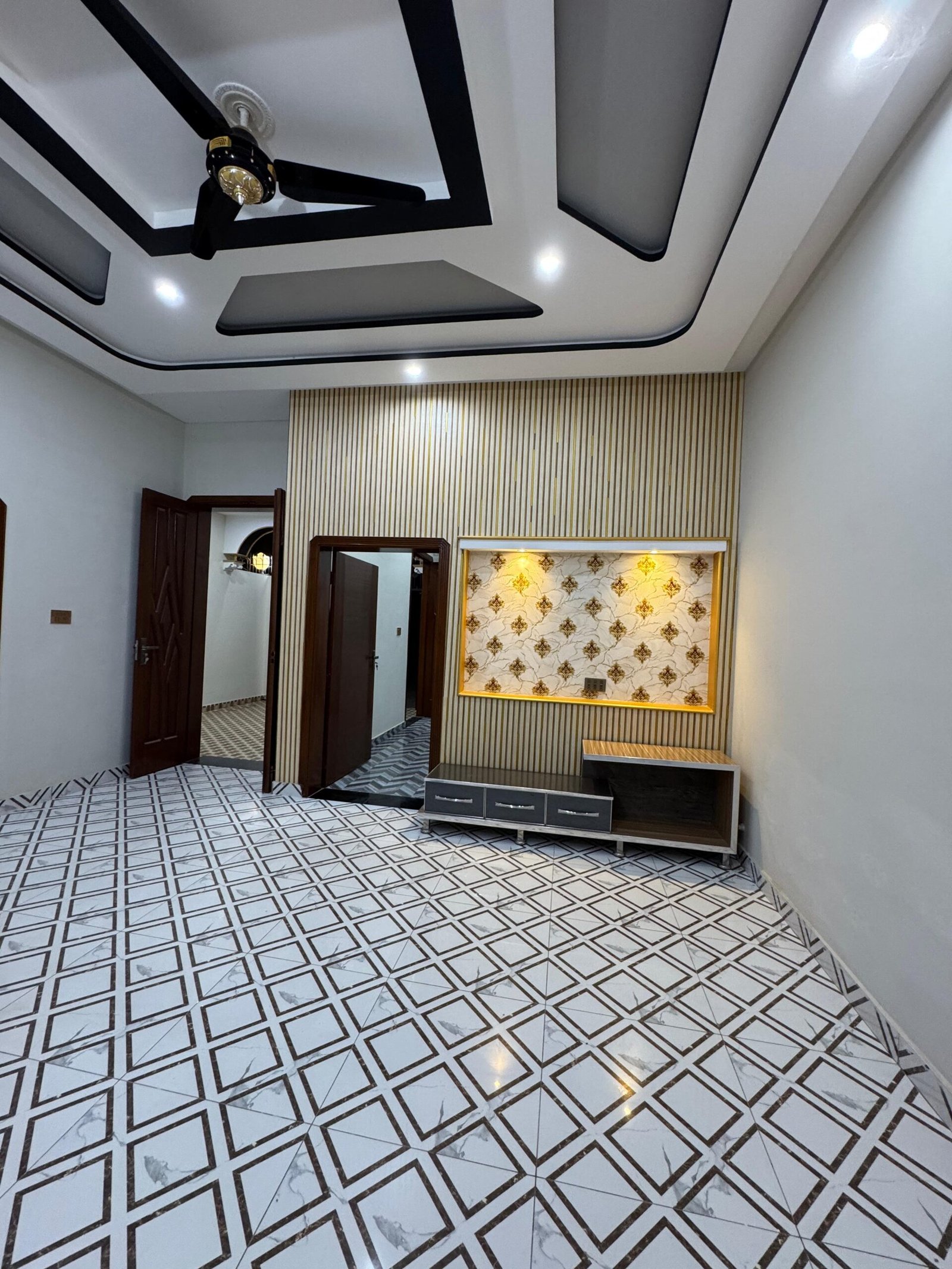 5 Marla Double Storey House for Sale – Satellite Town, Street No. 3, Multan in Satellite town near Model town T chowk photo 12