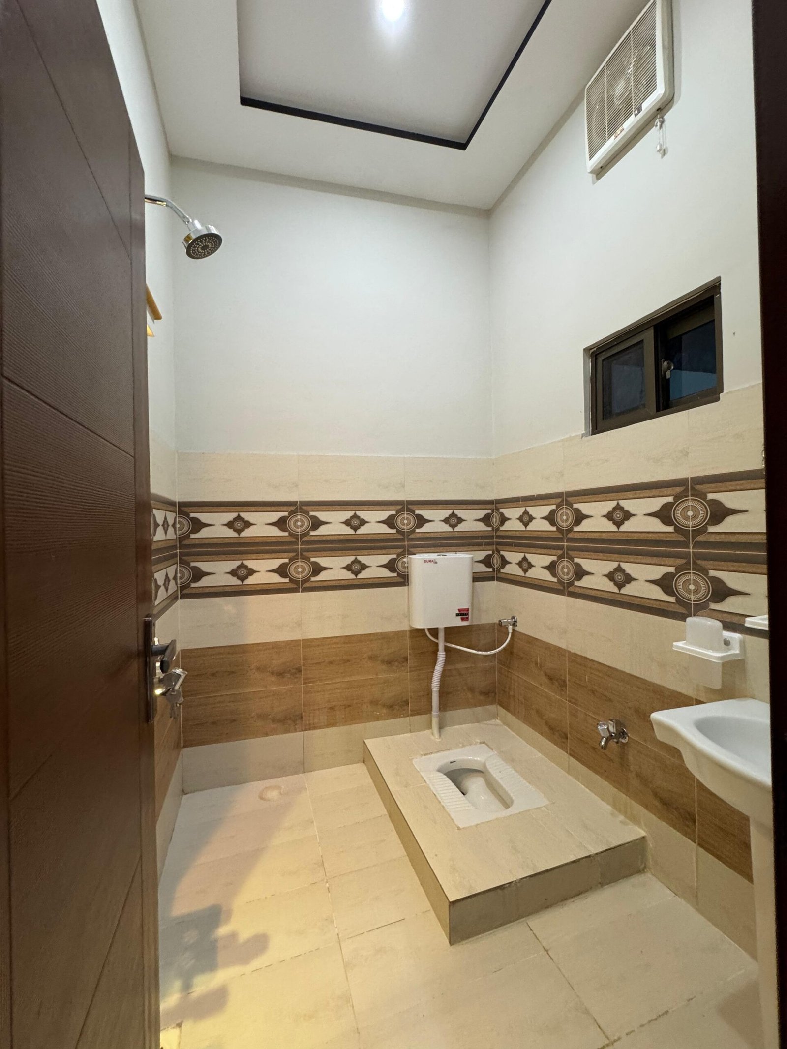 5 Marla Double Storey House for Sale – Satellite Town, Street No. 3, Multan in Satellite town near Model town T chowk photo 8