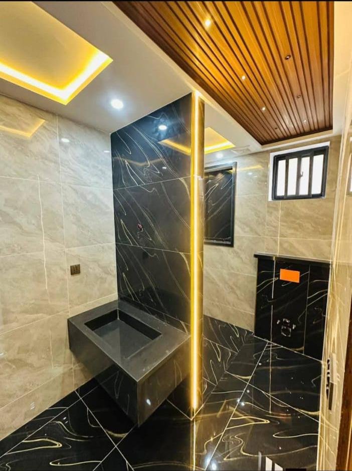 10 Marla Double Storey House for Sale – Model Town Block B, Multan in Model Town, Multan photo 7