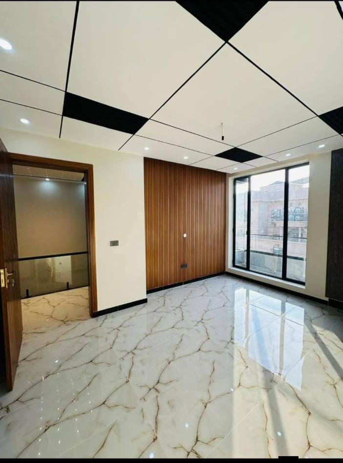 10 Marla Double Storey House for Sale – Model Town Block B, Multan in Model Town, Multan photo 5