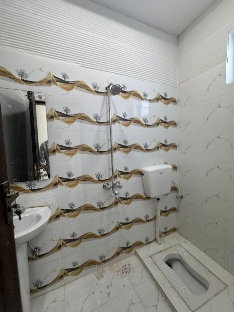 3.5 Marla Double Storey House for Sale – Shalimar Colony, Alamdaar Chowk, Multan in Shalimar Colony, Multan photo 13