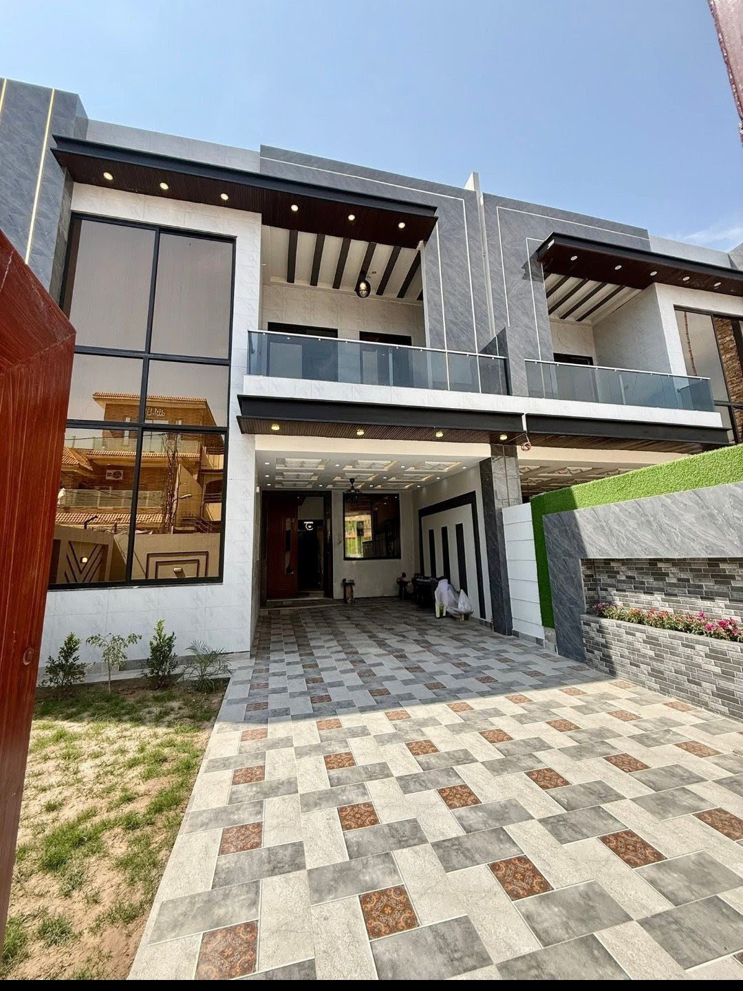 10 Marla Double Storey House for Sale – Gulgasht, Near Jalal Park, Multan in Gulgast colony photo 2