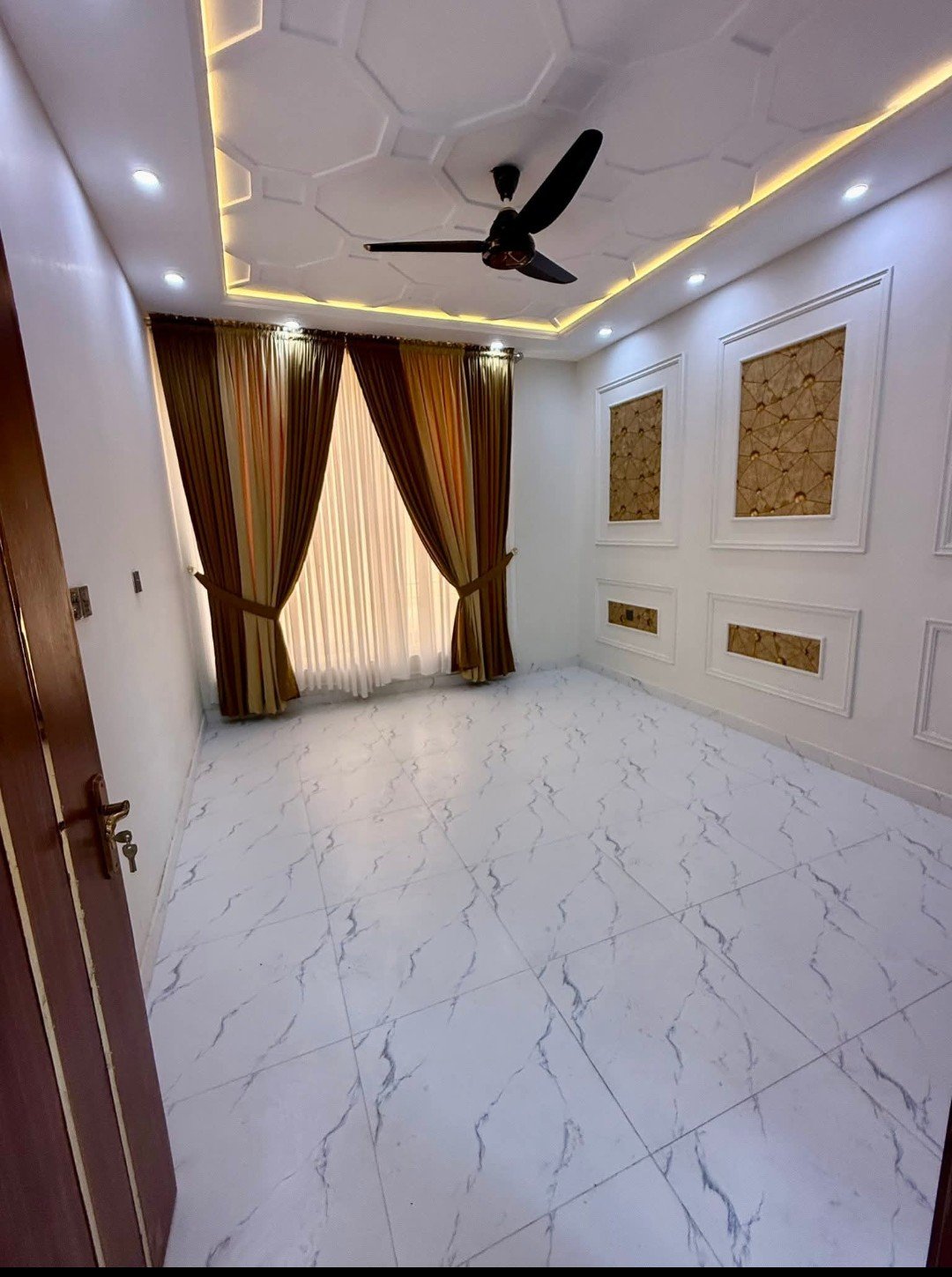 10 Marla Double Storey House for Sale – Gulgasht, Near Jalal Park, Multan in Gulgast colony photo 12