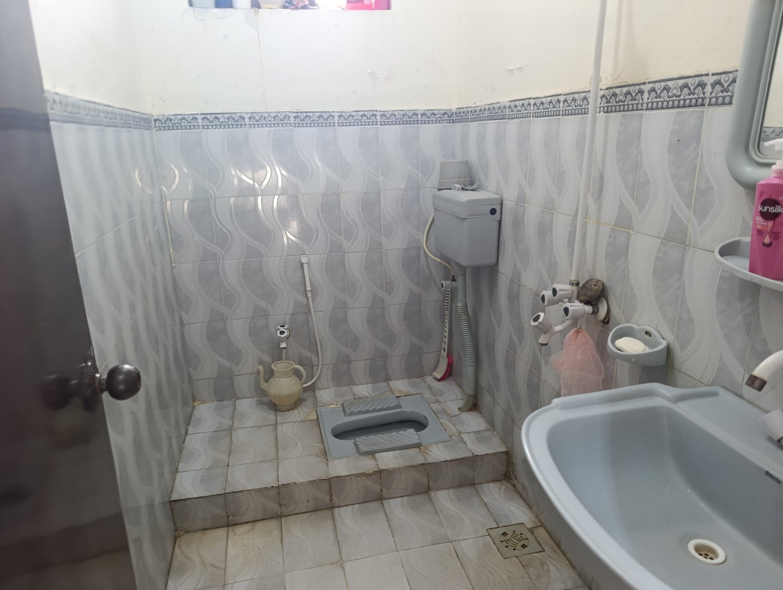 10 Marla Double Storey House for Sale – Nasheman Colony, Multan in Nasheman colony photo 20