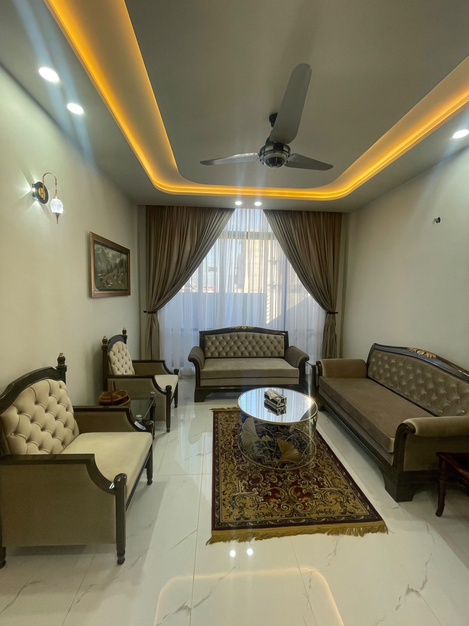10 Marla Luxury House for Sale – DHA Multan, Sector B1 in DHA Multan photo 3