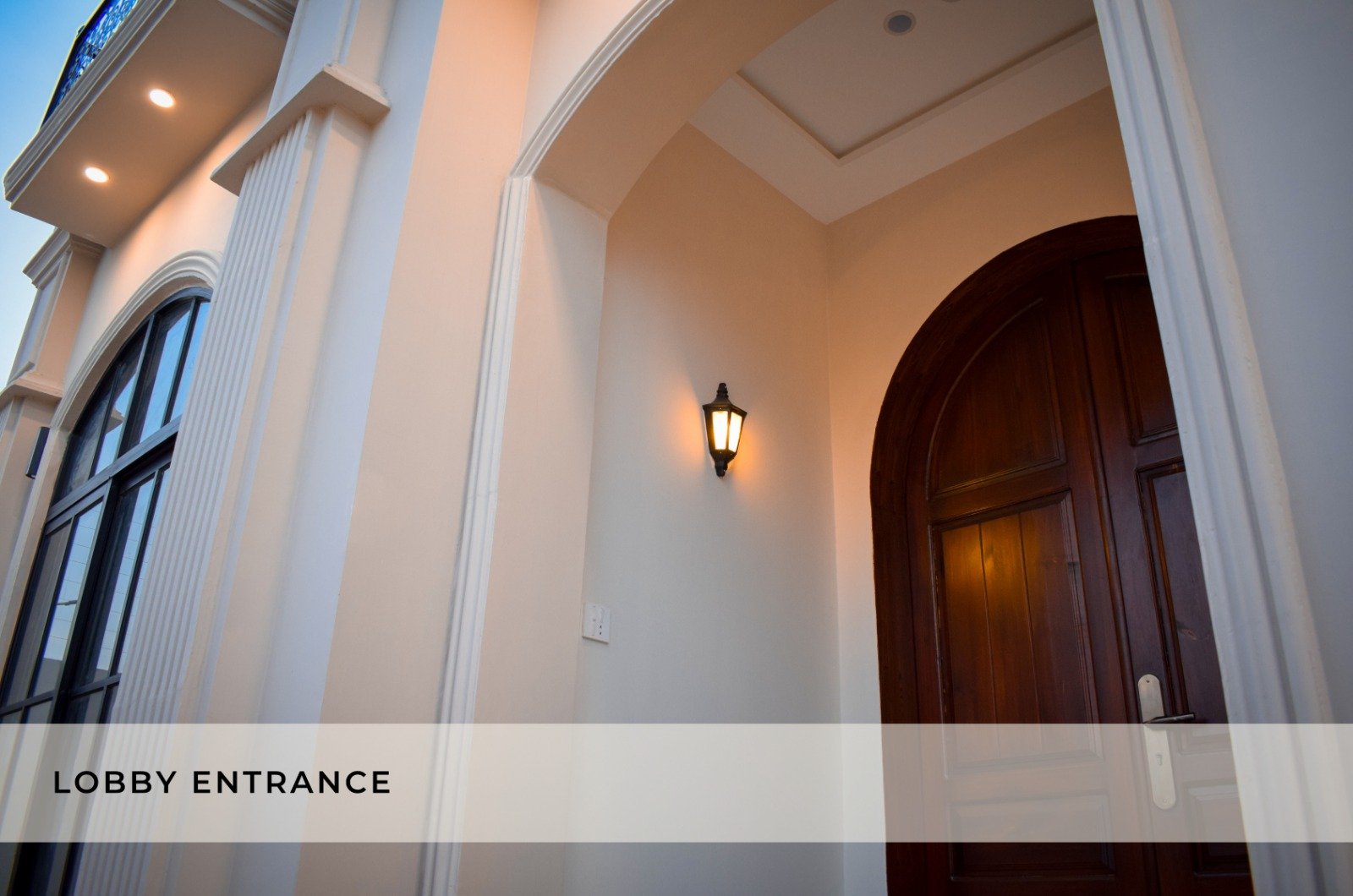 10 Marla Luxury House for Sale – DHA Multan, Sector B1 in DHA Multan photo 3