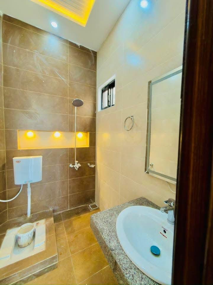 8 Marla House for Sale – DHA Multan, Sector V in DHA Multan photo 5