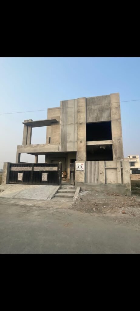 10 Marla Grey Structure House for Sale – DHA Multan, Sector U in DHA Multan