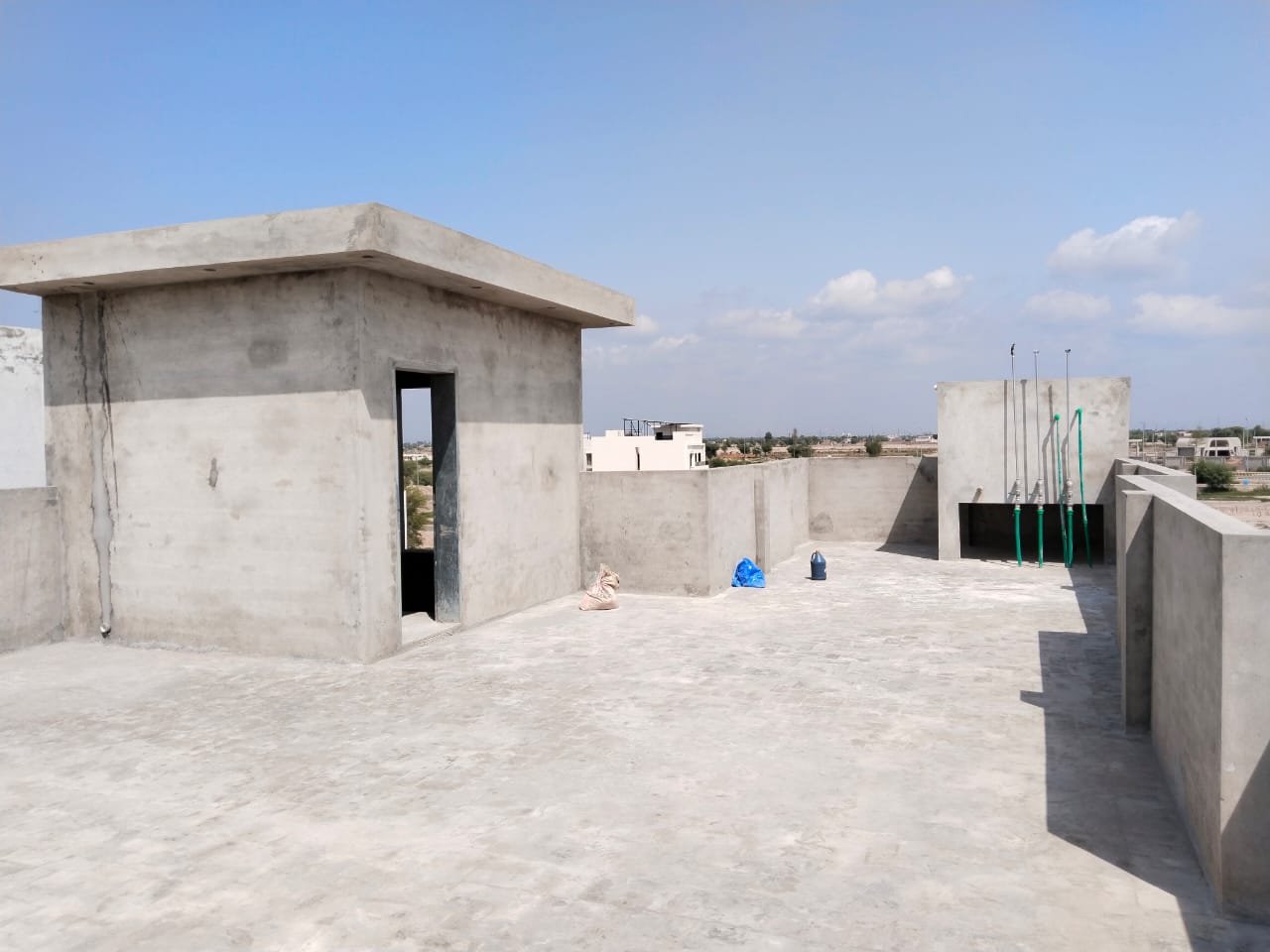 10 Marla Grey Structure House for Sale – DHA Multan, Sector U in DHA Multan photo 4