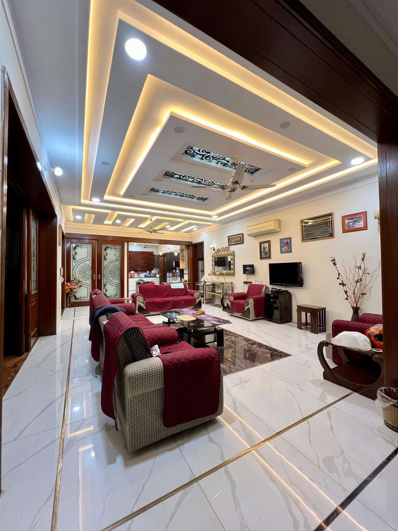 30 Marla (1.5 Kanal) Luxury Corner House for Sale – DHA Multan, Sector M in DHA Multan photo 3