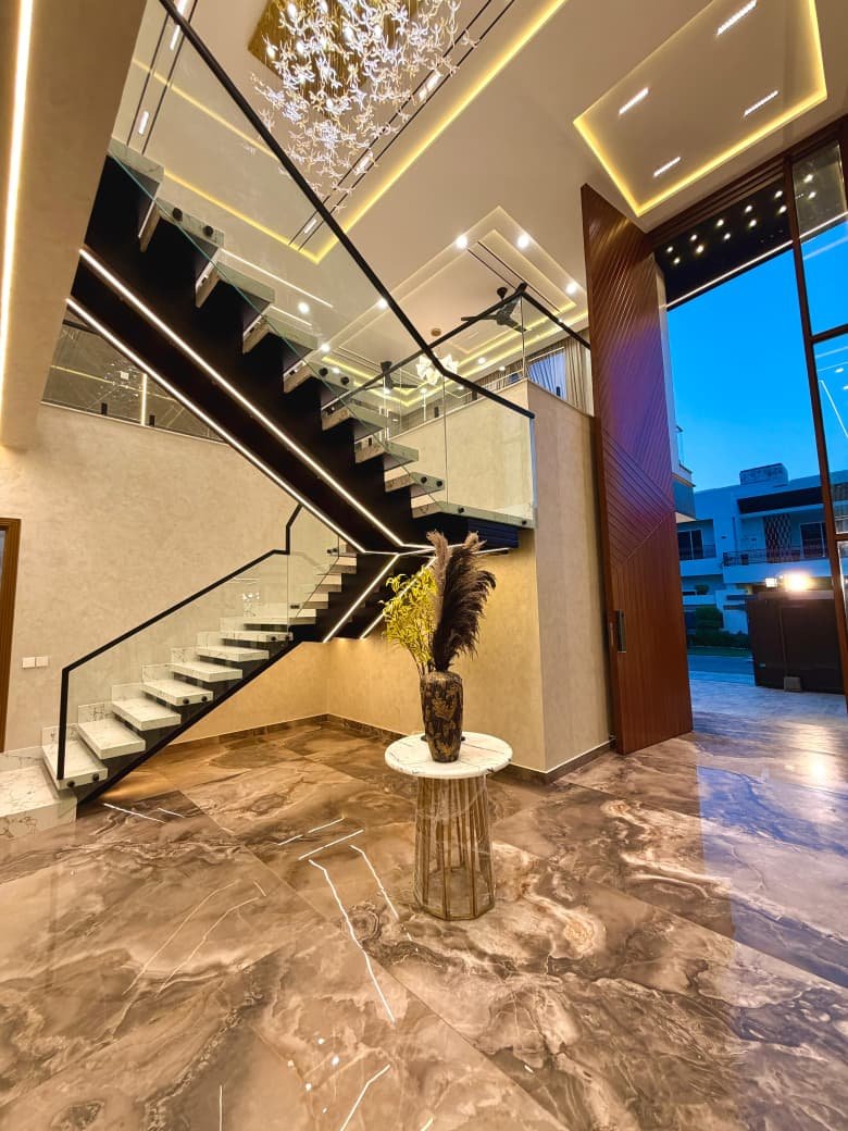 Luxury Semi-Furnished 1 Kanal House for Sale – Royal Orchard, Multan in Royal orchard-E Block, Multan photo 9