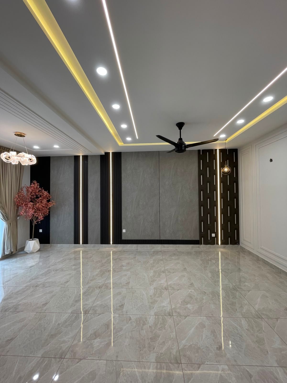 1 Kanal Ultra Modern Double Storey House for Sale – Royal Orchard, Block E, Multan in Royal Orchard - E Block photo 8