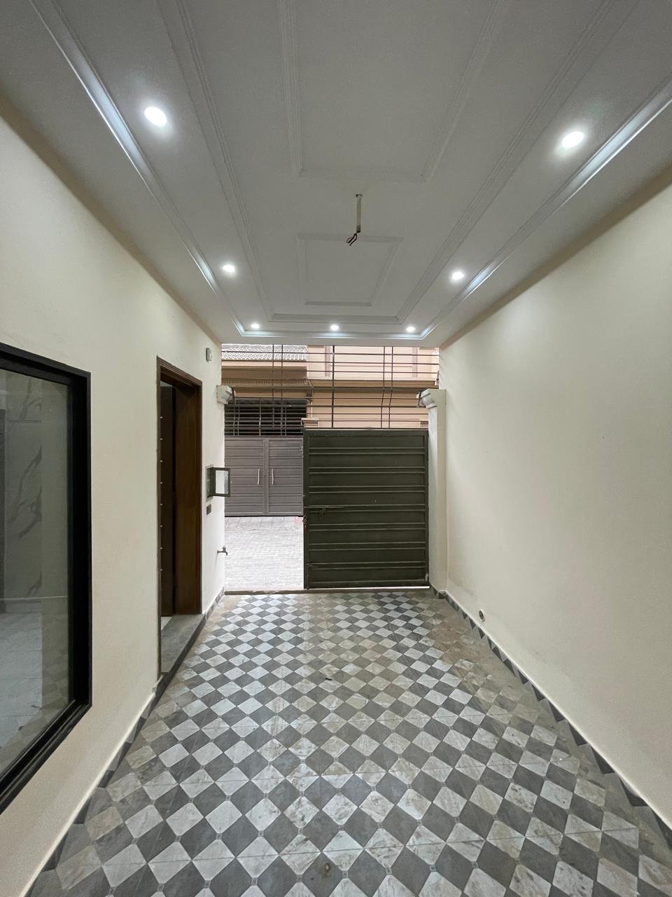 4.5 Marla Double Storey House for Sale – Mehmood Kot, Multan in Bosan Road, Multan photo 4