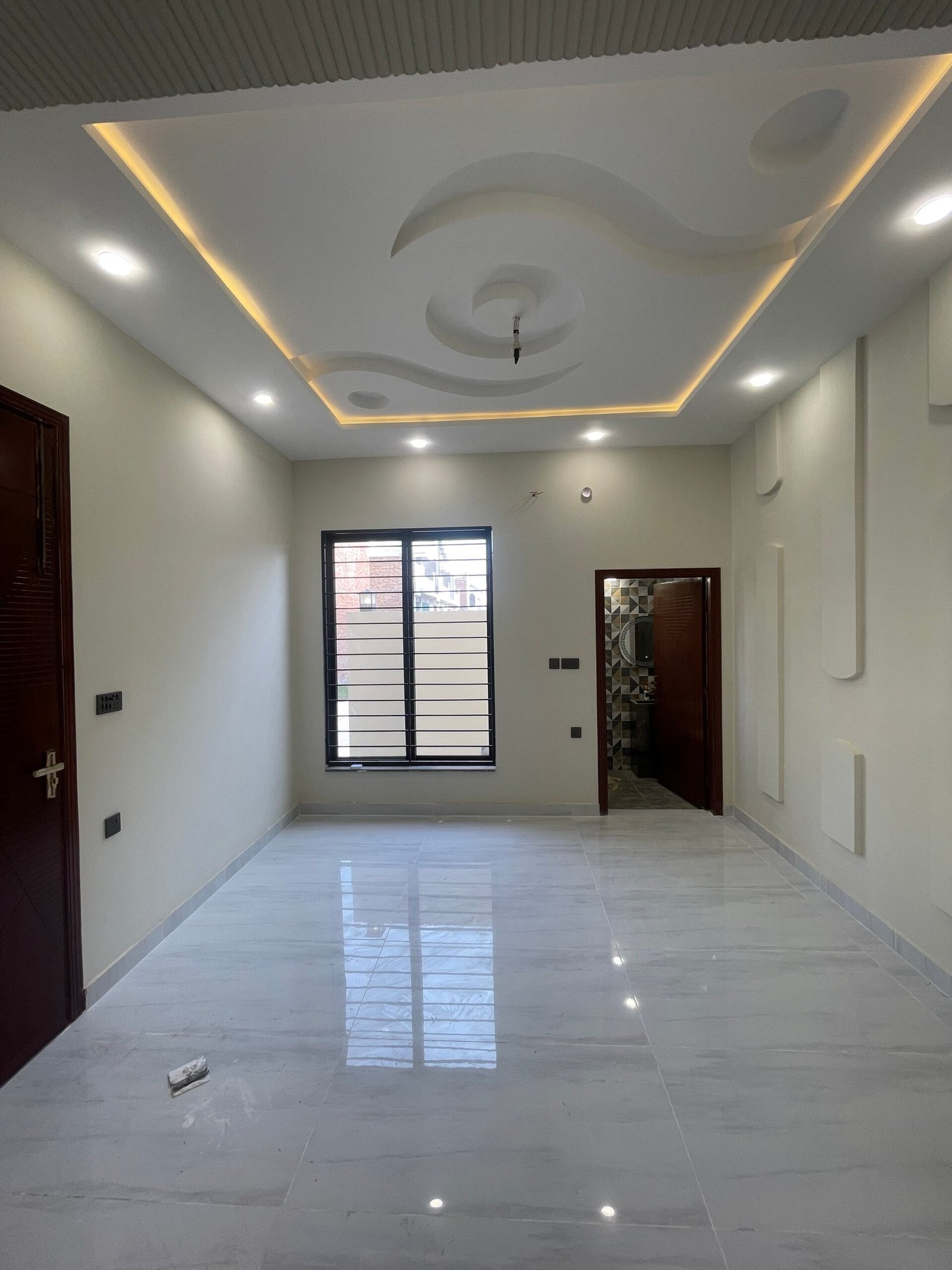 5.75 Marla Brand New Double Storey House for Sale – Fatima Avenue, MPS Road in MPS Road, Multan photo 9