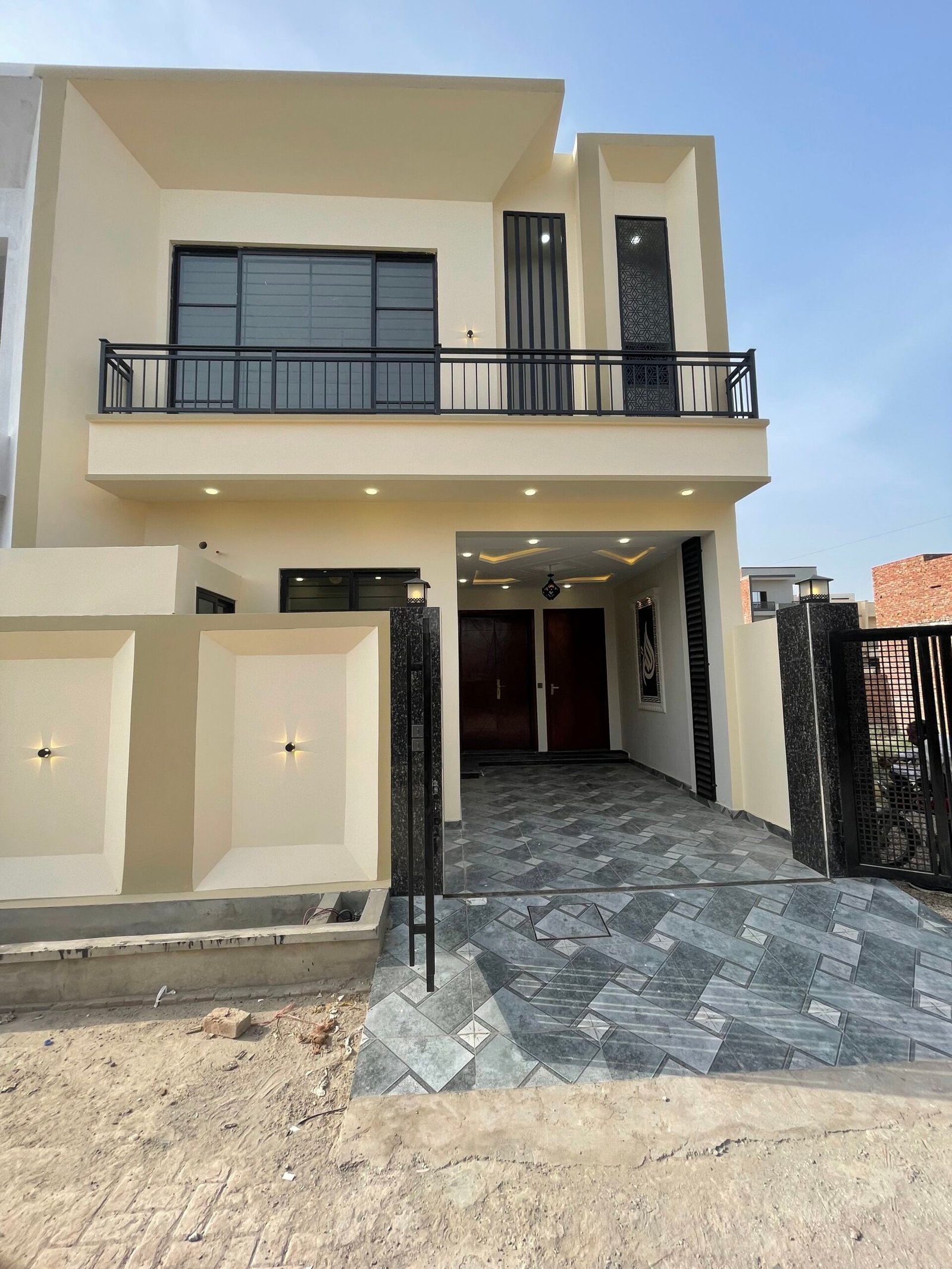 5.75 Marla Brand New Double Storey House for Sale – Fatima Avenue, MPS Road